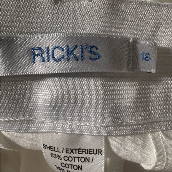 Ricki's Perfect Stretch Skinny Pants White Size 16 NWT Brand New - Picture 7 of 10